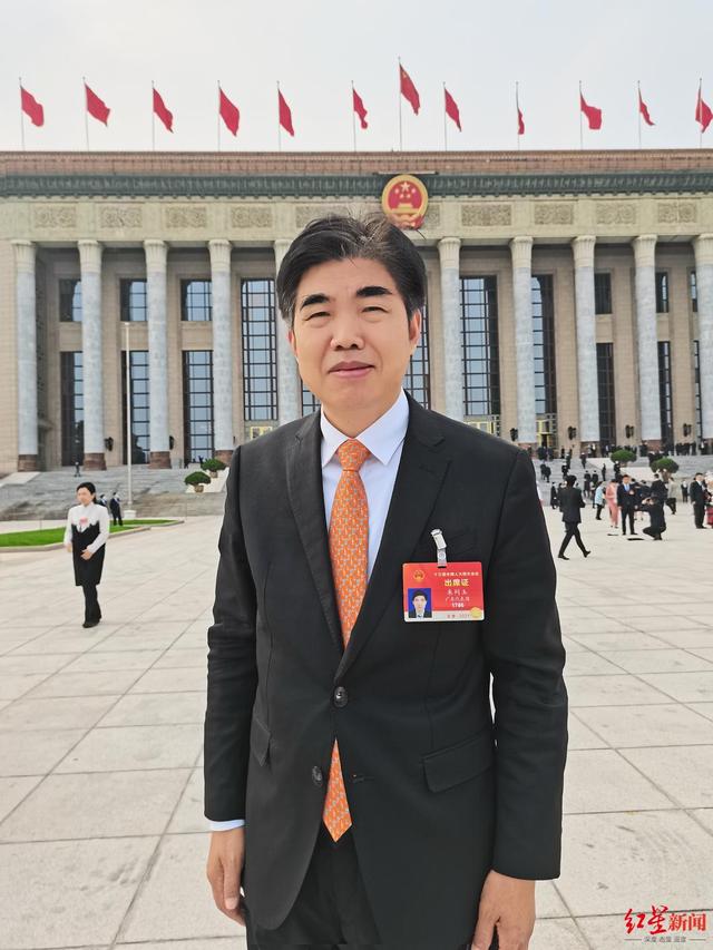 人大代表,建议,产假,延长,至,3年,期间,如何, . 人大代表建议产假延长至3年,产假期间如何赚钱?