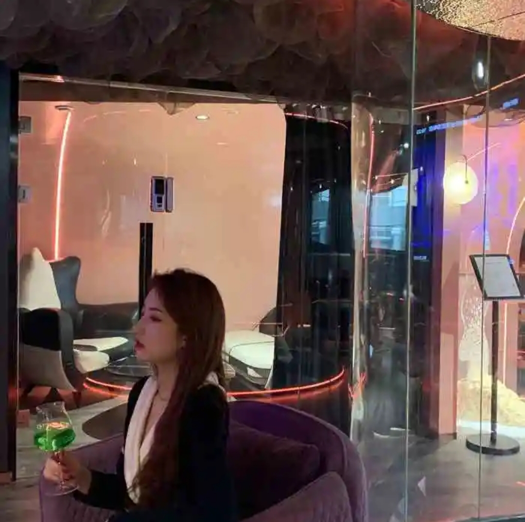 穷黑,穷,男子,冒充,高富帅,加,800名,女性,女子, . 穷黑穷男子冒充高富帅,加800名女性,女子赴约后报警