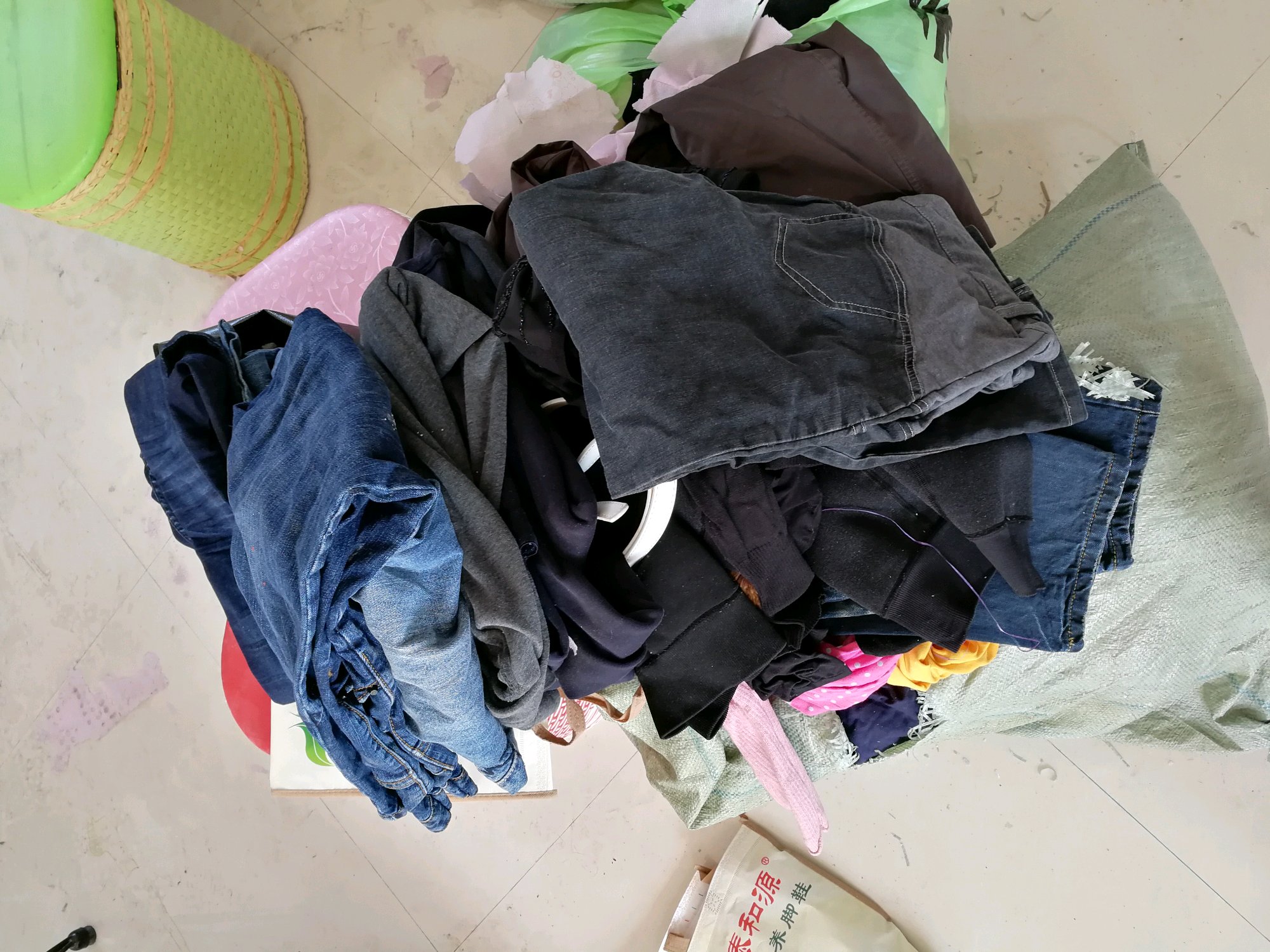 旧衣,回收,哪个,平台,靠,谱,旧衣,回收,哪个, . 旧衣回收哪个平台靠谱？